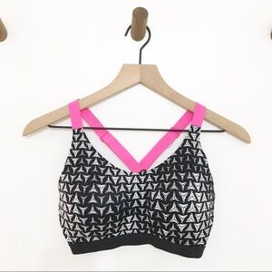 NWOT Victoria’s Secret Sport Sports Bra 32DD